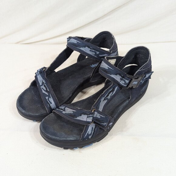 Jeep Sandals - Picture 1 of 3